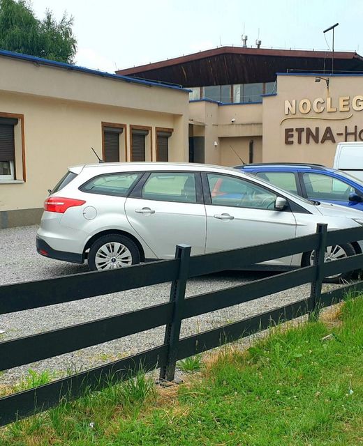 Etna Hostel Noclegi Rzeszów 