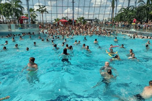 Park wodny Suntago odwiedzają prawdziwe tłumy