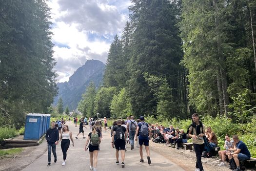 Szlak nad Morskie Oko jest najpopularniejszym w Tatrach