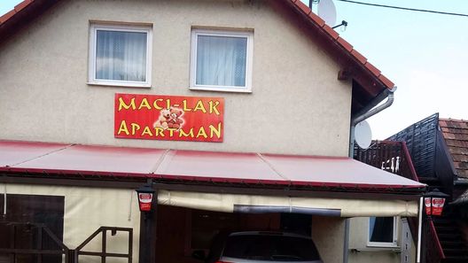 Maci-Lak Apartman Balatonboglár (1)