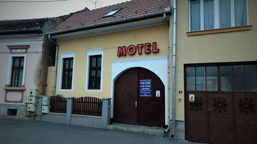 Motel Petőfi Cristuru Secuiesc (1)
