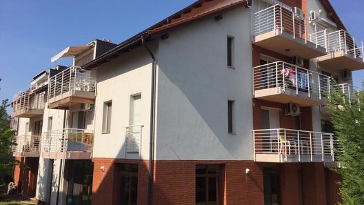 Marcello Wellness Apartment Siófok (1)