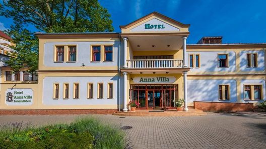 Hotel Anna Villa Balatonföldvár (1)