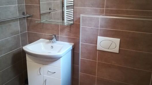 Rozmaring Apartman Balatonalmádi (1)