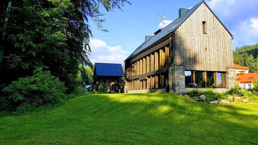 Krakonošova dílna "WOODHAUS" Špindlerův Mlýn (1)