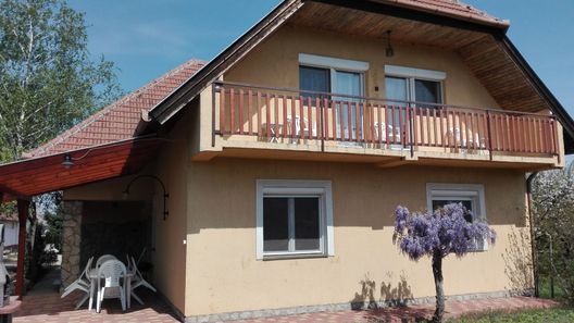 Sungarden Apartman Balatonlelle (1)