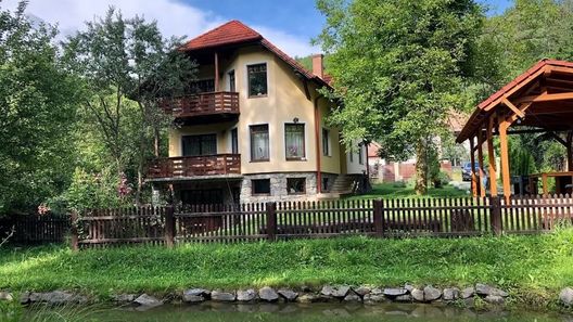 Casa de oaspeți Valkai Săvădisla (1)