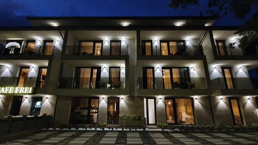 Baobab Suites Siófok (1)