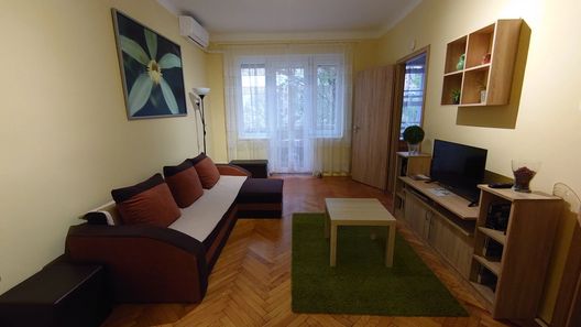 Kőrösi Apartman Pécs (1)