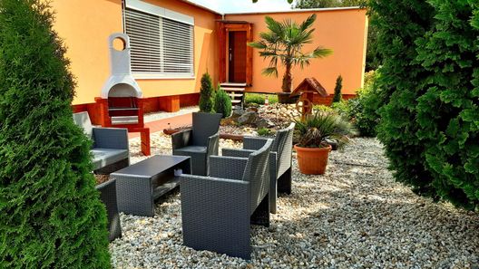 Luca Apartman Pápa (1)