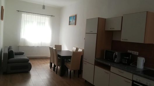 Levendula Apartmanok Sümeg (1)