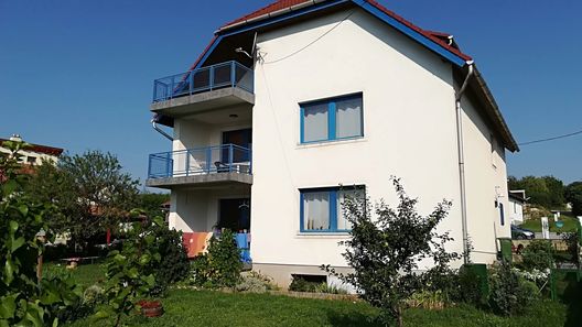 Róbert Apartman Balatonalmádi (1)