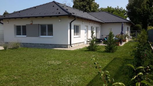 Hunor House Apartman Siófok (1)