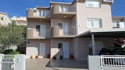 Apartman Ante 1 Dugi Rat (1)