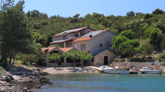 Robinzoni Apartmanok A Tenger Mellett Öböl Karkavac - Scedro, Hvar - 8801 Karkavac - Šćedro (1)