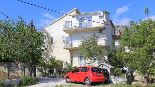 Apartmanok Parkolóhellyel Podstrana, Split - 17053 Podstrana (1)