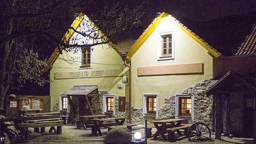 Penzion U Tří jasanů Nový Šaldorf-Sedlešovice (1)