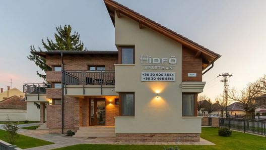 Hídfő Apartman Gyula (1)