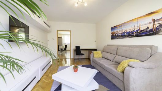 Comfort 14 Apartman Miskolc (1)