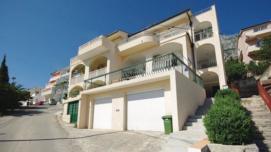 Apartments Pavlinović Makarska (1)