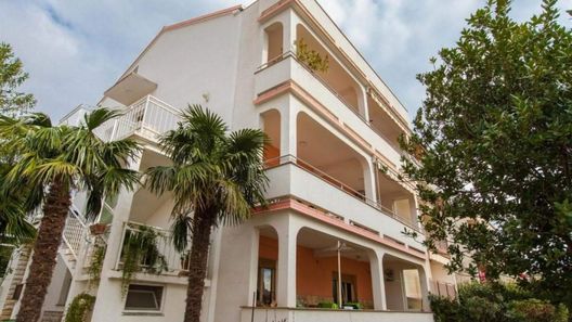 Apartmani Koni Crikvenica (1)