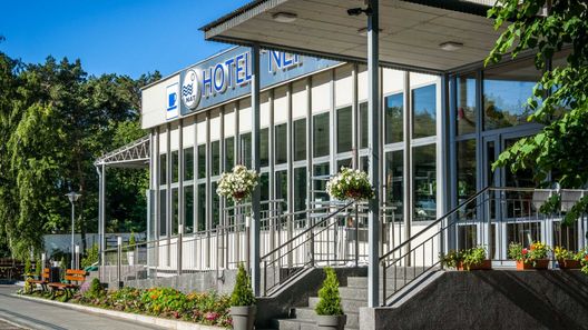 Hotel*** NAT Krynica Morska (1)
