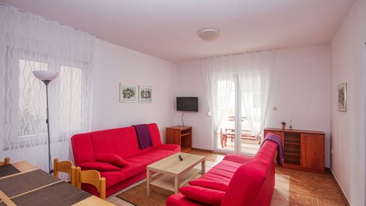 Apartmanok Parkolóhellyel Pirovac, Sibenik - 15320 Pirovac (1)