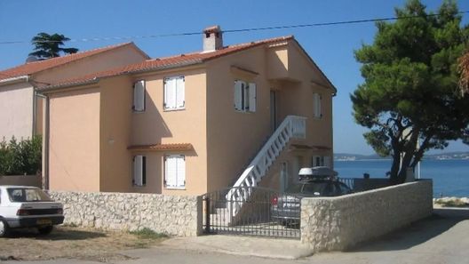 Apartmanok A Tenger Mellett Bibinje, Zadar - 18156 Bibinje (1)