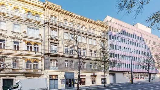 Prague Roof Apartments Praha (1)