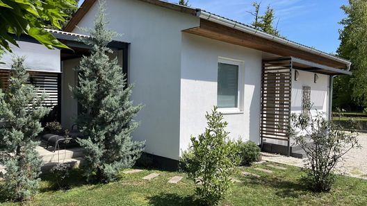 Jókai Apartman Balatonszárszó (1)