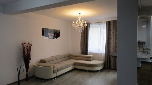 Apartament Riccardo`s  Brașov (1)