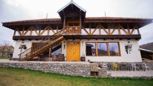 Casa de oaspeți Satul Banului Măgureni (1)