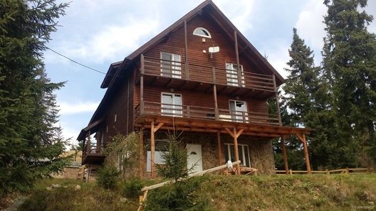 Casa din Zori Muntele Băișorii (1)