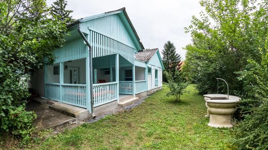 PengeBungalók Faház Balatonalmádi (1)