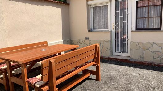 Bora Apartman Zsóry-fürdő Mezőkövesd (1)