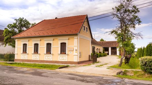 Kápolna Vendégház Kerkáskápolna (1)