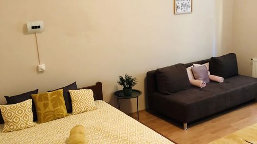 Lizi Apartman Keszthely (1)