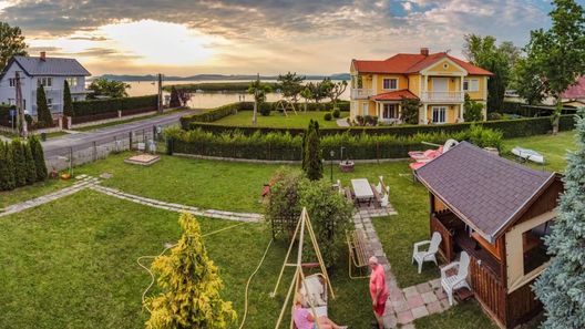 Panorámás Apartman Balatonboglár (1)