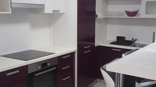 Orhidea Szuterén Apartman Győr (1)