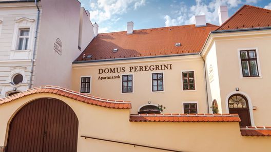 Domus Peregrini Apartmanok Győr (1)