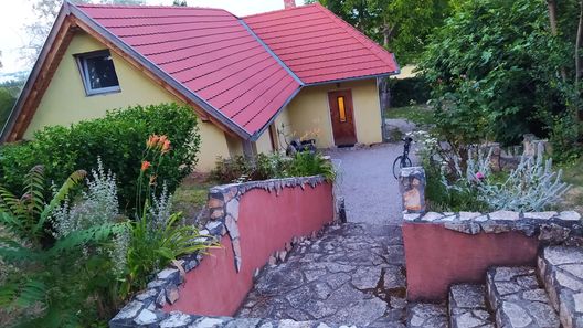 Napfény Apartman Zamárdi (1)