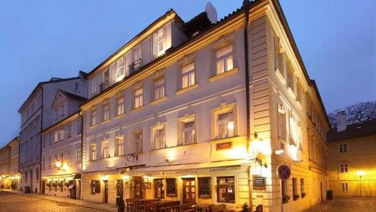 Hotel U Zlatých nůžek Praha (1)