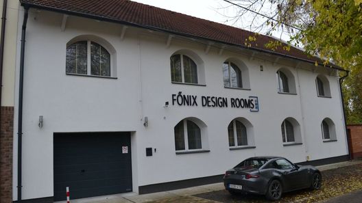 Főnix Design Rooms Debrecen (1)