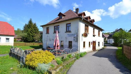 Penzion a restaurace U Krkovičky Staré Křečany (1)