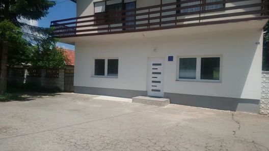 Apartman Danijela Otočac (1)