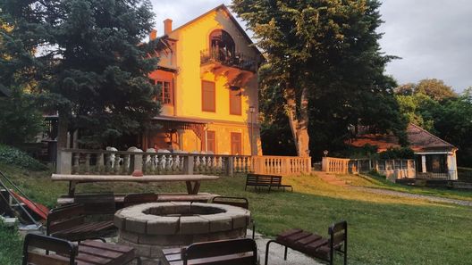 Tóth Villa II. Fonyód (1)