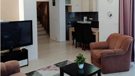 Müezzin Apartman Eger (1)