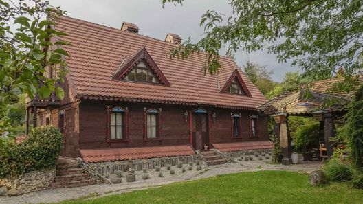 Villa Zaluka Heritage Estate Zagreb (1)