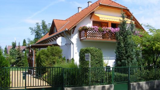 Kovács Apartman 2 Balatonboglár (1)