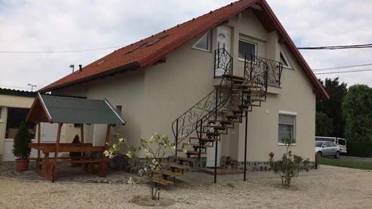 Báró Berg Apartman Kapuvár (1)